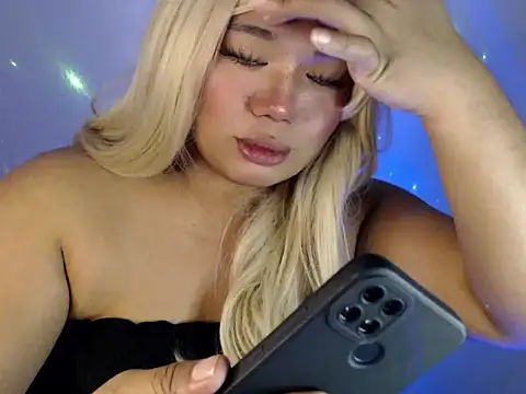 itsmeyourgirlfucker online show from September 18, 5:15 pm