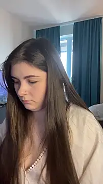 Snapshot of Lovely_Waifu chatting on March 23, 10:19 am Lovely Waifu online show from March 23, 10:19 am