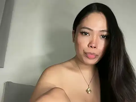 evabuntog online show from May 14, 4:03 pm