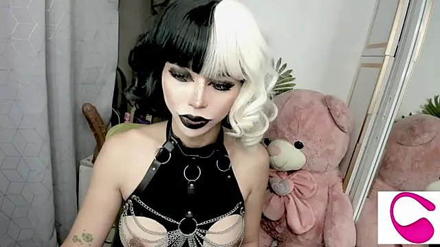 janecomander online show from September 29, 6:29 am