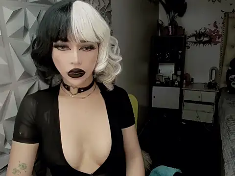 janecomander online show from June 17, 6:27 am