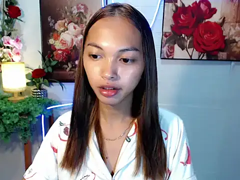 Simi Ipit online show from May 13, 4:37 pm