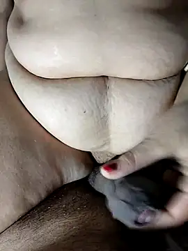 only-injoy online show from February 4, 2:50 am