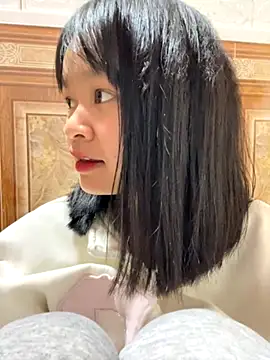 Daisy018 online show from October 29, 3:09 am