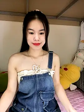 Baby-ladytits2025 online show from October 6, 5:38 am