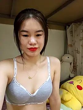 Baby-ladytits2025 online show from November 20, 4:07 pm