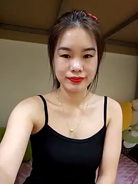 Baby-ladytits2025 online show from December 4, 2:43 am