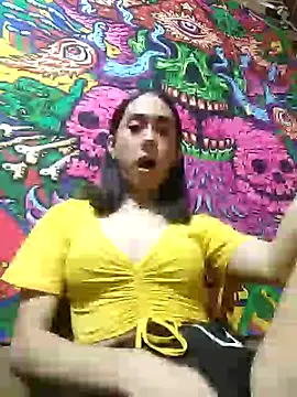 Snapshot of Bakoshnimobayot chatting on July 25, 12:03 pm Bakoshnimobayot online show from July 25, 12:03 pm