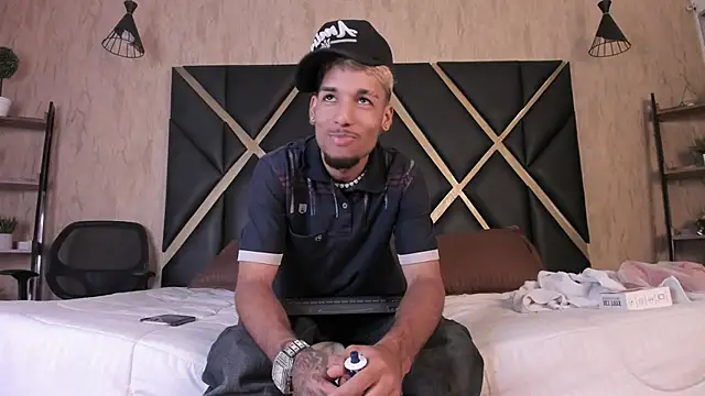 Thiagoferreti online show from September 10, 3:28 am