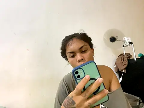 keylalush online show from October 20, 12:05 pm