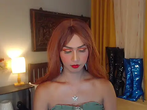 Snapshot of Nathalieheartt chatting on September 18, 1:18 am Nathalieheartt online show from September 18, 1:18 am