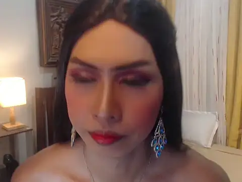 Snapshot of Nathalieheartt chatting on October 26, 1:55 am Nathalieheartt online show from October 26, 1:55 am