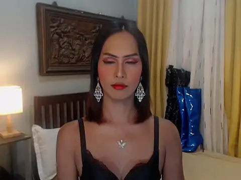 Snapshot of Nathalieheartt chatting on November 5, 2:11 am Nathalieheartt online show from November 5, 2:11 am