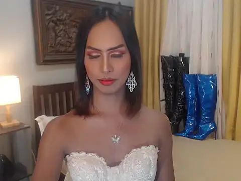 Snapshot of Nathalieheartt chatting on November 7, 4:34 am Nathalieheartt online show from November 7, 4:34 am