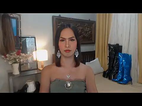 Snapshot of Nathalieheartt chatting on November 25, 3:50 am Nathalieheartt online show from November 25, 3:50 am