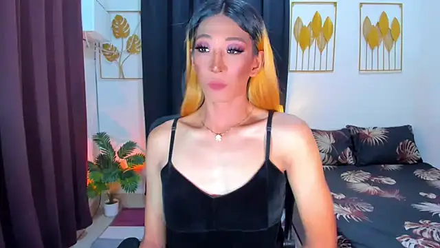 Amandawillson online show from October 7, 7:11 pm