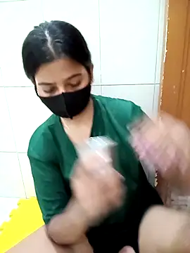 Snapshot of Hot_Jaanvi_ chatting on September 10, 4:45 am Hot Jaanvi online show from September 10, 4:45 am