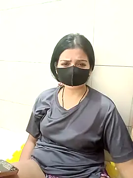 Snapshot of Hot_Jaanvi_ chatting on October 3, 5:43 pm Hot Jaanvi  online show from October 3, 5:43 pm