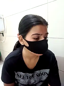 Snapshot of Hot_Jaanvi_ chatting on November 1, 4:31 pm Hot Jaanvi  online show from November 1, 4:31 pm