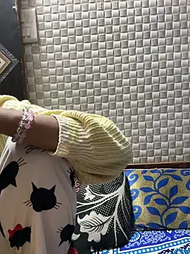 Hot Jaanvi  online show from December 22, 4:53 am