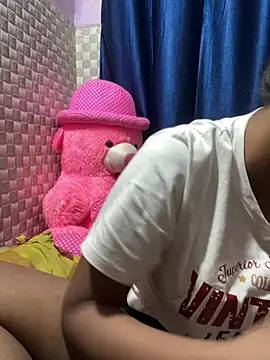 Snapshot of Hot_Jaanvi_ chatting on March 8, 10:41 am Hot Jaanvi online show from March 8, 10:41 am