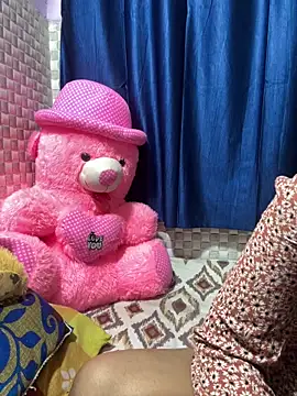 Snapshot of Hot_Jaanvi_ chatting on March 21, 4:28 am Hot Jaanvi online show from March 21, 4:28 am