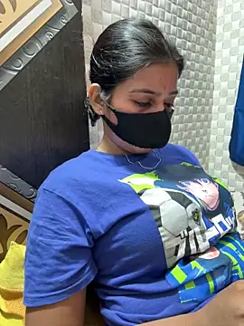 Snapshot of Hot_Jaanvi_ chatting on April 8, 4:45 am Hot Jaanvi online show from April 8, 4:45 am