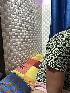Snapshot of Hot_Jaanvi_ chatting on April 12, 3:44 am Hot Jaanvi online show from April 12, 3:44 am