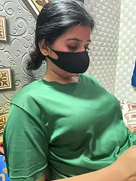 Snapshot of Hot_Jaanvi_ chatting on April 16, 4:41 pm Hot Jaanvi online show from April 16, 4:41 pm