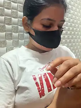 Snapshot of Hot_Jaanvi_ chatting on April 23, 5:41 am Hot Jaanvi online show from April 23, 5:41 am