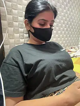 Snapshot of Hot_Jaanvi_ chatting on May 3, 6:03 pm Hot Jaanvi online show from May 3, 6:03 pm