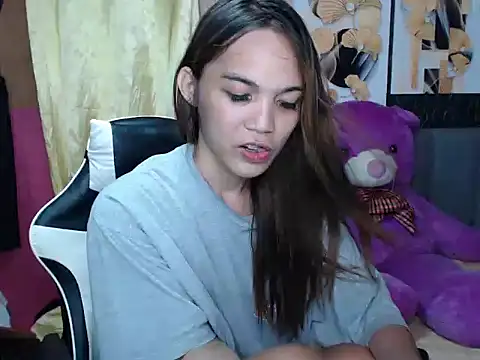 Snapshot of Raffa_ella69 chatting on November 25, 7:30 am Raffa ella69 online show from November 25, 7:30 am