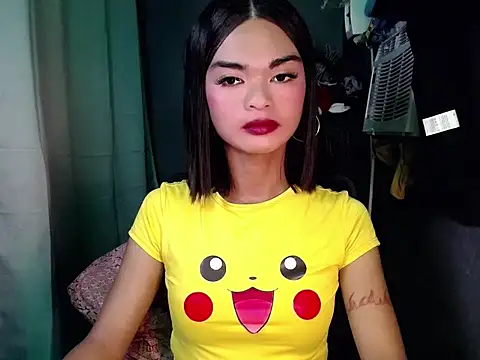 Snapshot of lexie_malingera chatting on October 21, 6:19 pm lexie malingera online show from October 21, 6:19 pm