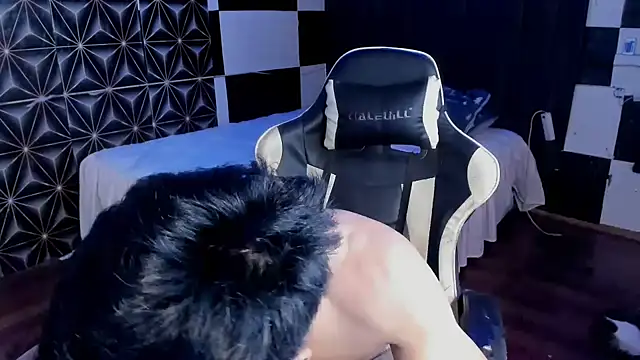 AsianHotBODYY online show from October 7, 4:20 am