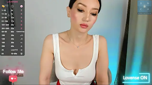 Snapshot of MinaDiamondd chatting on May 28, 4:54 am MinaDiamondd online show from May 28, 4:54 am