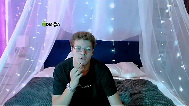 lucas long  online show from September 14, 8:24 am