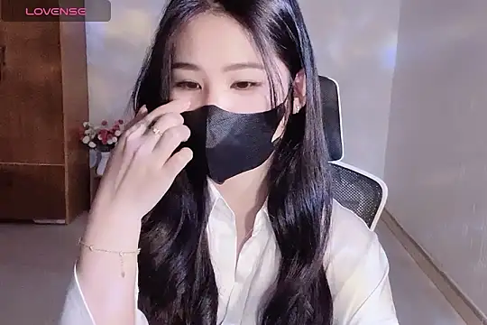    Daisy    online show from December 17, 2:23 pm