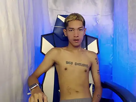 riks tyler online show from December 17, 3:29 pm