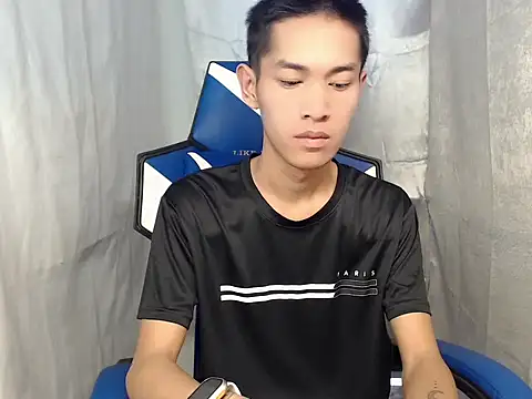 riks tyler online show from March 16, 3:45 am