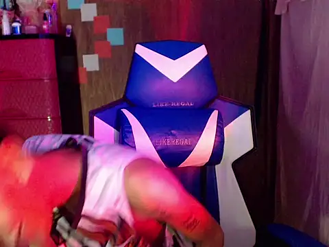 riks tyler online show from July 25, 12:58 pm