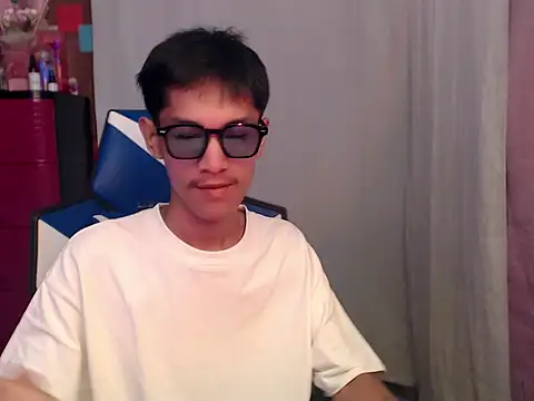 riks tyler online show from July 29, 10:19 pm