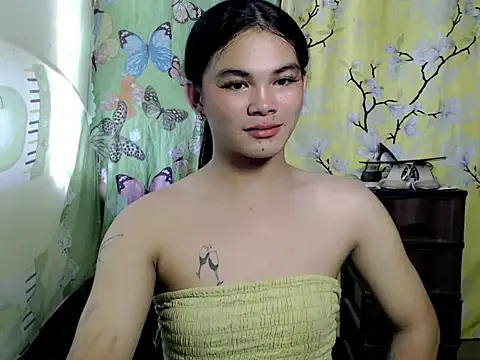 Snapshot of urgirljane chatting on October 21, 2:12 am urgirljane online show from October 21, 2:12 am