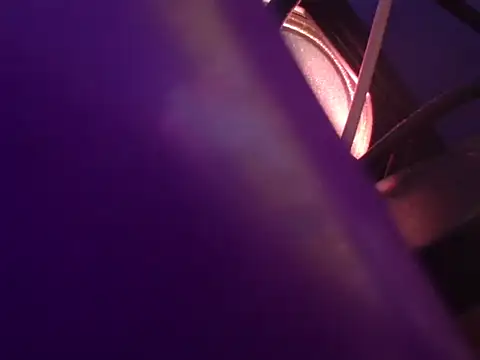 urgirljane online show from June 4, 2:23 pm