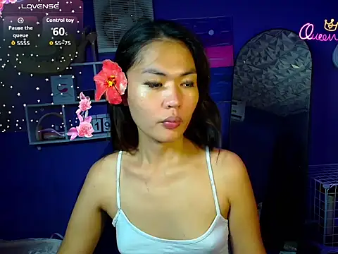 urgirljane online show from June 19, 1:32 am