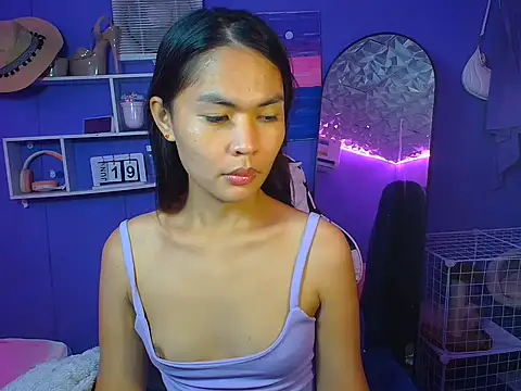 urgirljane online show from June 20, 3:42 am
