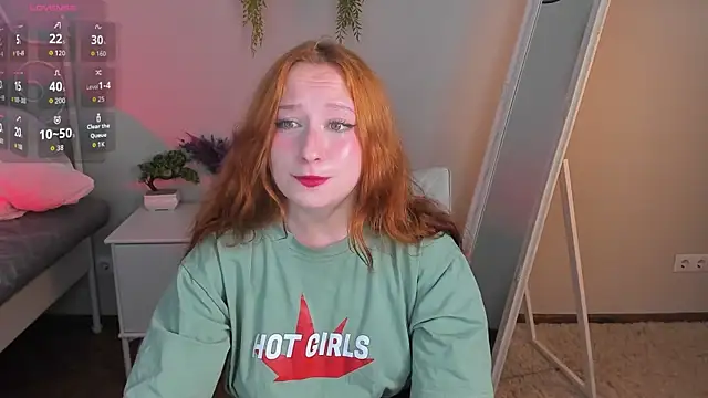 Violet Griffen online show from July 12, 3:47 pm