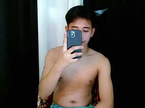 urasianbigcock online show from October 4, 2:42 am