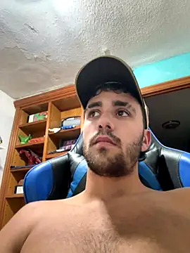 aavrdvh33 online show from October 7, 7:44 pm