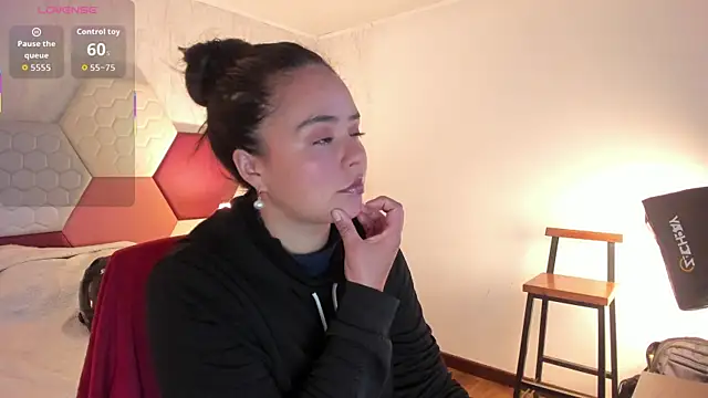 ArielleWilde online show from November 4, 2:43 am