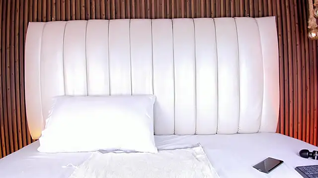SandraMilerr online show from June 17, 4:04 am